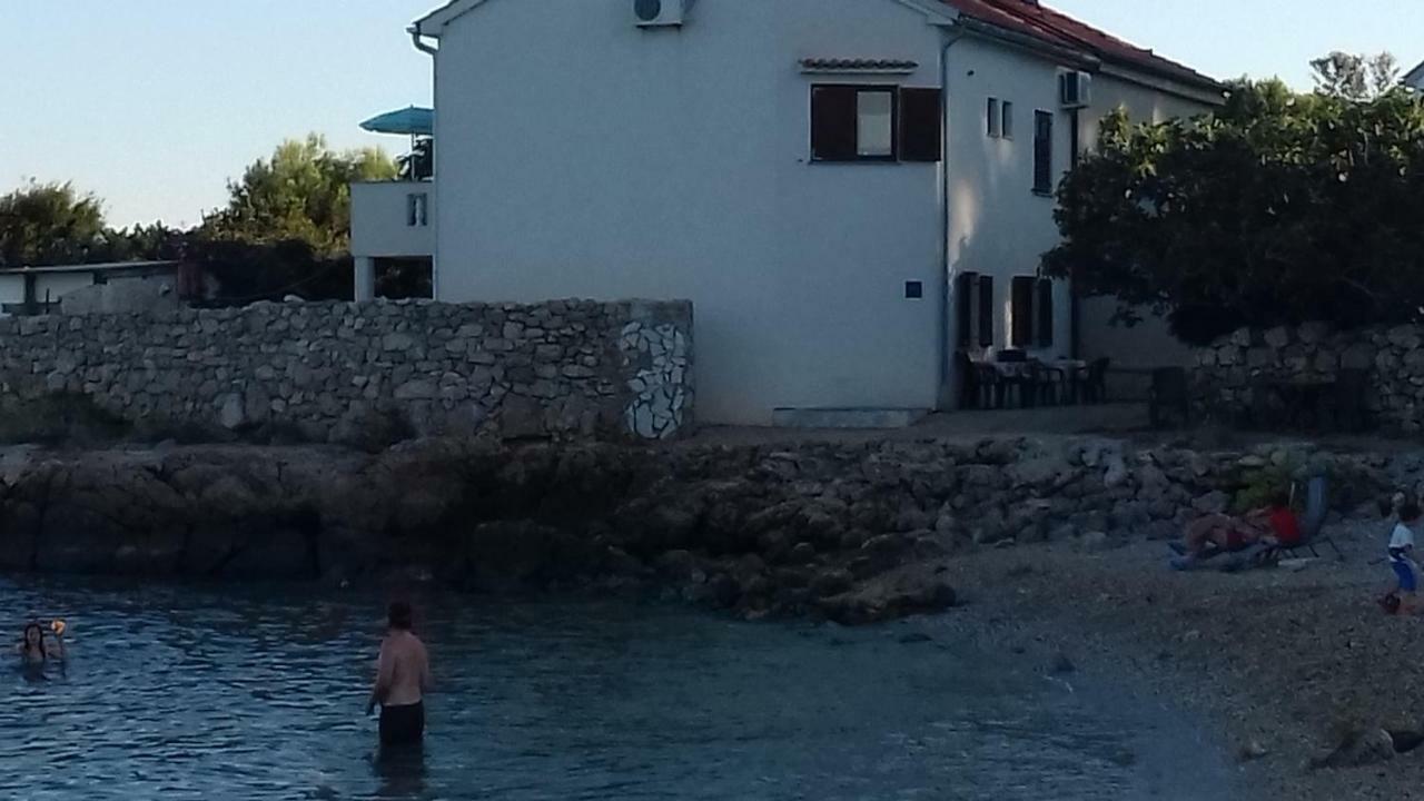 Apartment Gaga And Nia Krk Town Εξωτερικό φωτογραφία