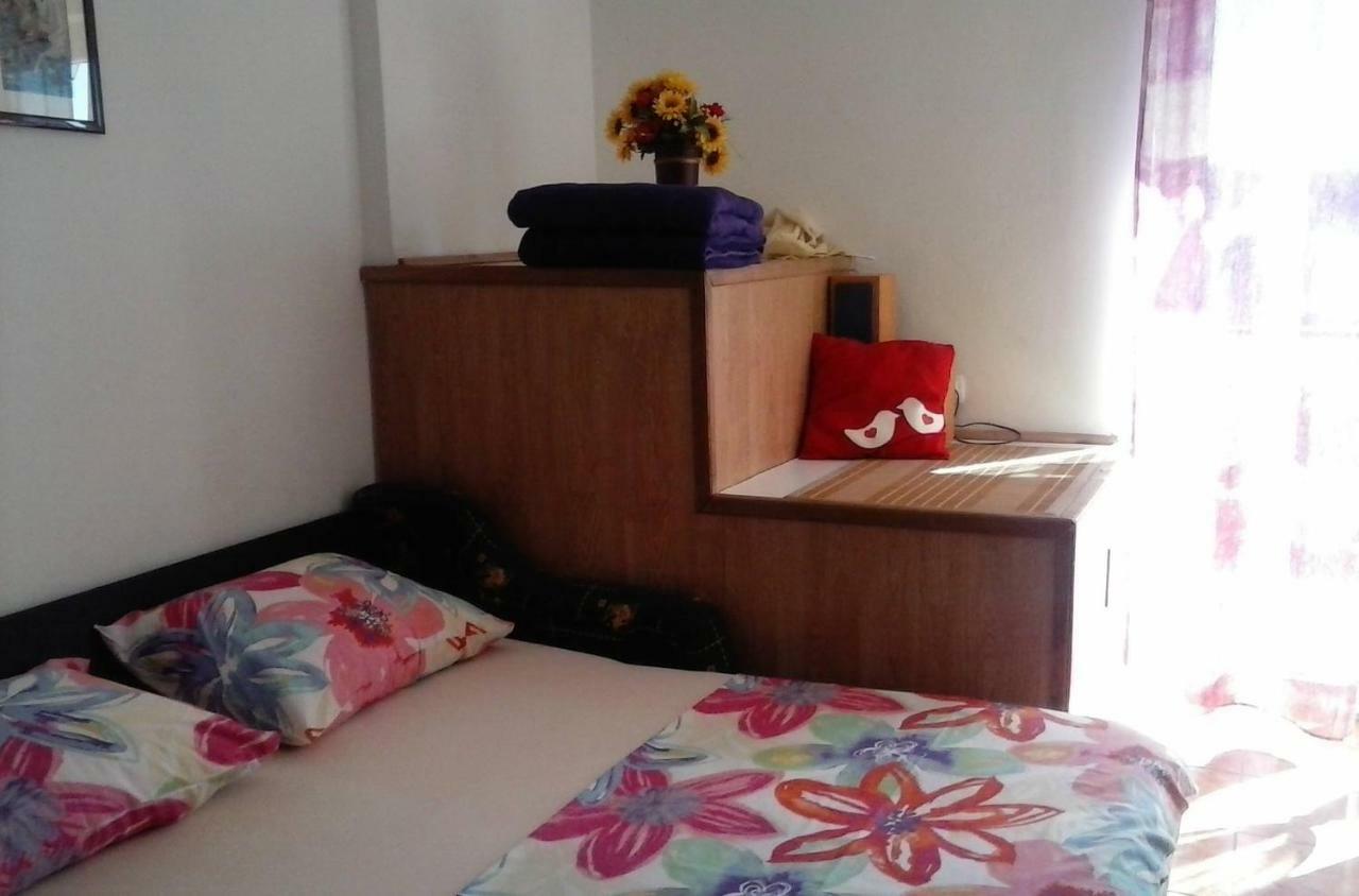 Apartment Gaga And Nia Krk Town Εξωτερικό φωτογραφία